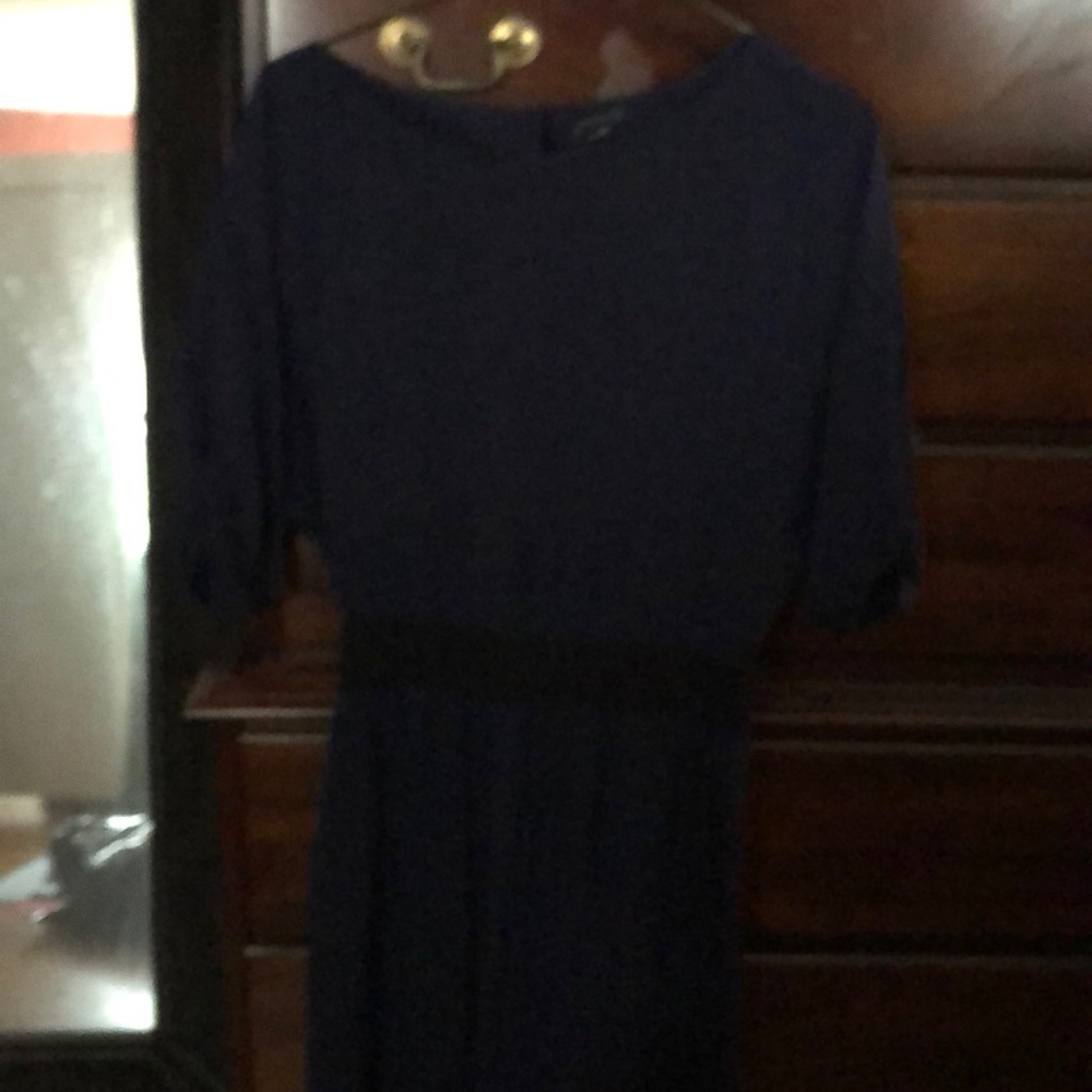Cute blue dress that can be work anywhere ❤️